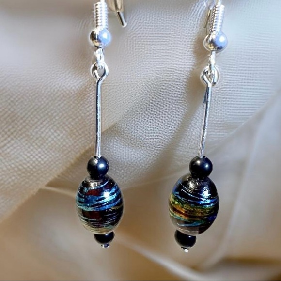 Assorted Lot of 5 Pairs Handmade Iridescent Bead Dangle Hook Earrings - Picture 2 of 11